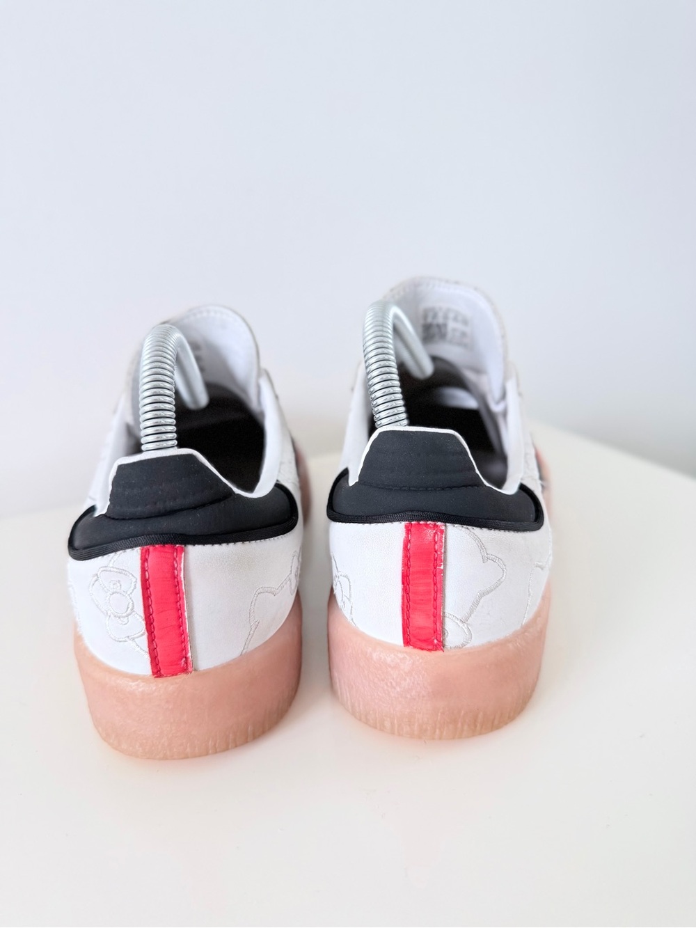 Adidas Originals Hello Kitty Platform Sneakers White Red size US 8 Y2K - Picture 4 of 9